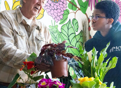 Horticulture Professor Recognized for Planting Roots
