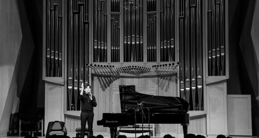 South Korean Pianist Plays Benefit for Bergen Arts