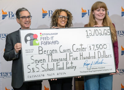 Stop & Shop Helps Fill Bergen Food Pantry